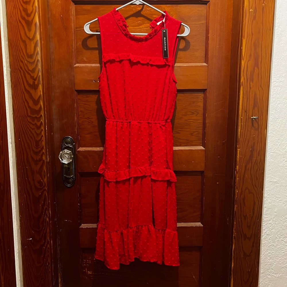 NWT Monteau Red Sleeveless Tiered Midi Dress
